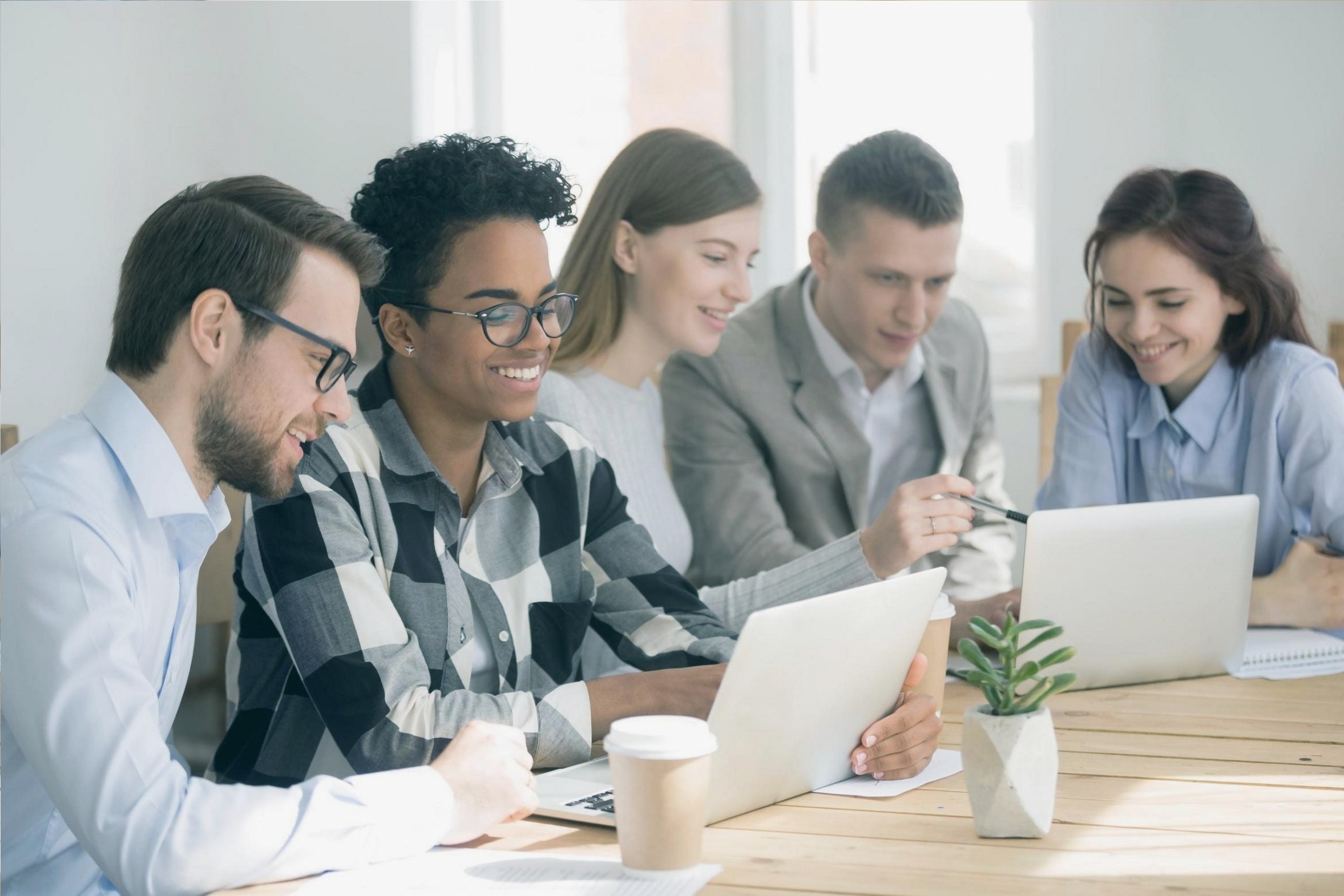 Professional applying negotiation skills in a real conversation